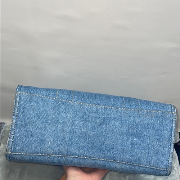 Coach ‘Cargo’ Denim Tote - Picture 6 of 15